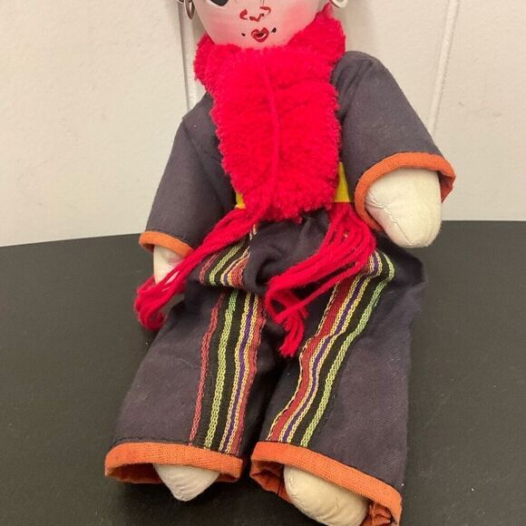 Vintage Handmade 10” Ethnic Craf Doll In Head Dress Hoop Earrings Red Scarf - Picture 4 of 7